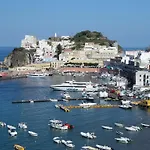 Casa Rada - Immobilevante * Ponza