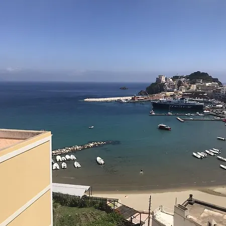 Casa Rada - Immobilevante * Ponza